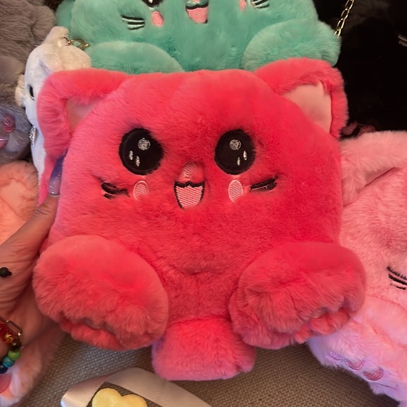Fluffy cat purses 👛 - Picture 12 of 16